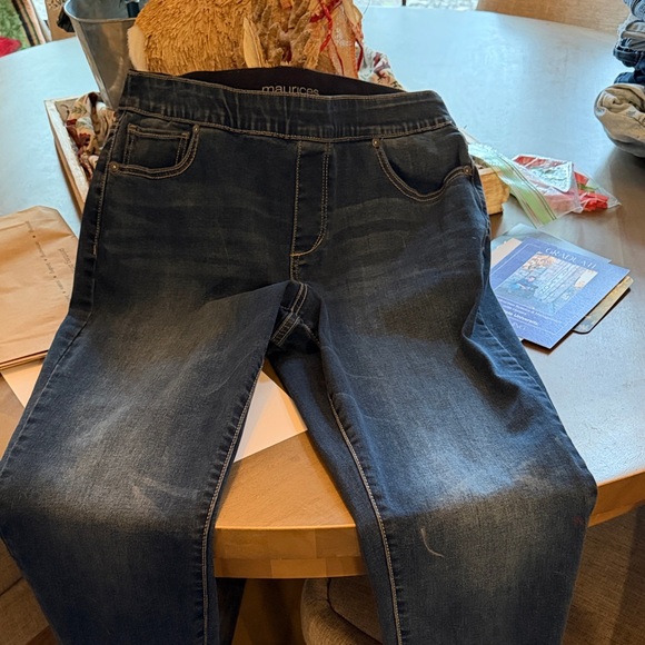 Maurices, American Eagle, Lee, Light Blue Distressed Skinny Jeans for Women - Picture 2 of 6